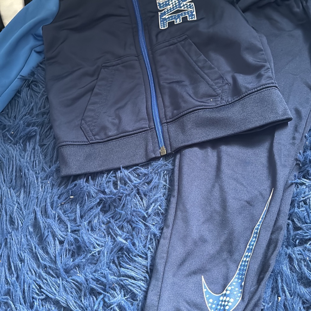 Nike Blue Matching Sweatpants Set